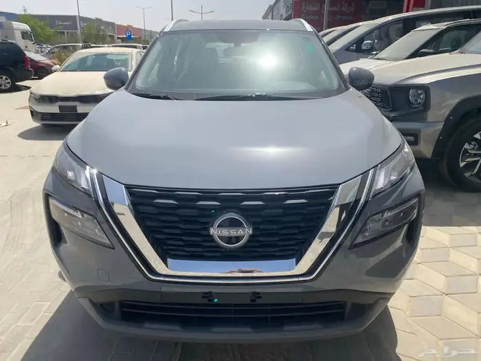 نيسان اكس تريل SV دبل 7 مقاعد سعودي 2025 0