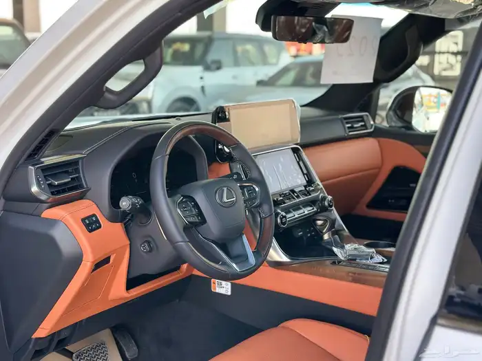 لكزس LX600 VIP فل بريمي 2025 5