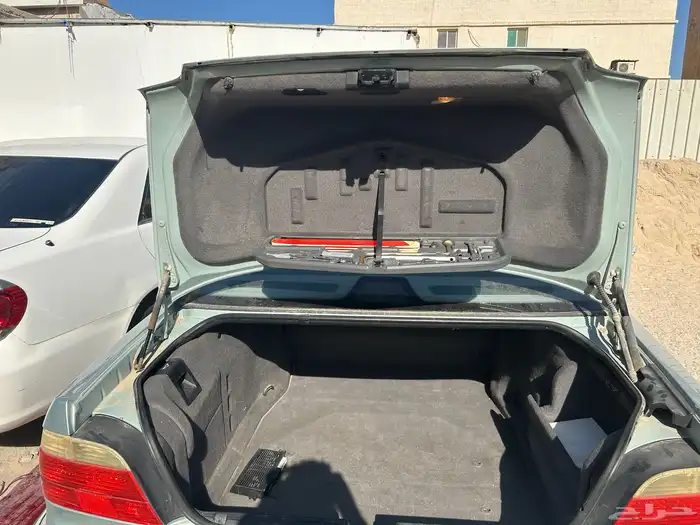 للبيع BMWسكراب 8