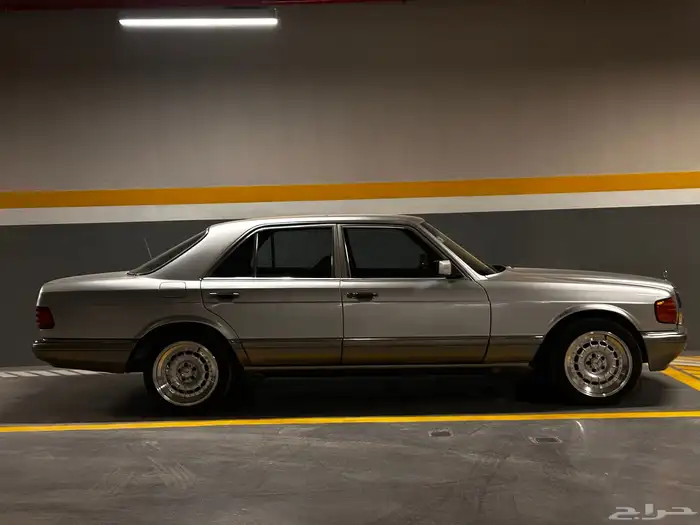 مرسيدس كلاسك W126 SE 300 1989 1