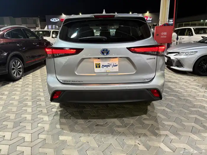تويوتا هايلندر هايبرد 2023 5