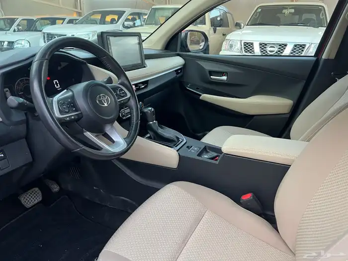 يارس 2024 yx ممشى 97.000 نظيف جدا لدى قمة الاطلال 49
