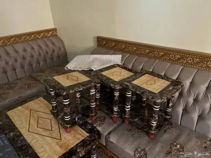 كنبات شبه جديد وبسعر مناسب للجميع والصامل مراح نختلف معه 3