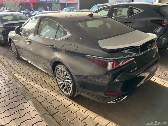 لكزس ES350 موديل 2025 جميع الالوان والفئات اقساط بنوك 24