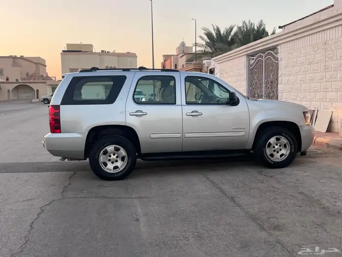 تاهو مديل 2012 ماشي 377 بدون دبل 14