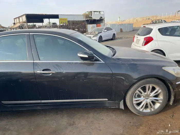 للبيع جينيسيس 2013 ( تم البيع ) 3