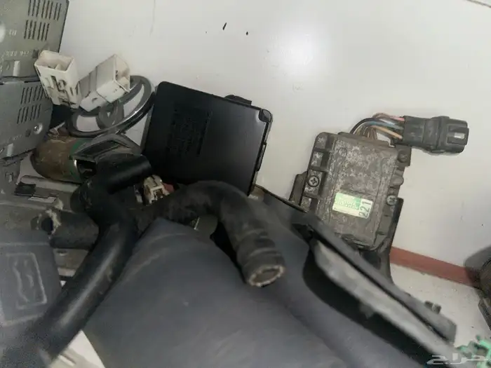 دواكير وقطع هايلكس يابانيه نضيفه 2