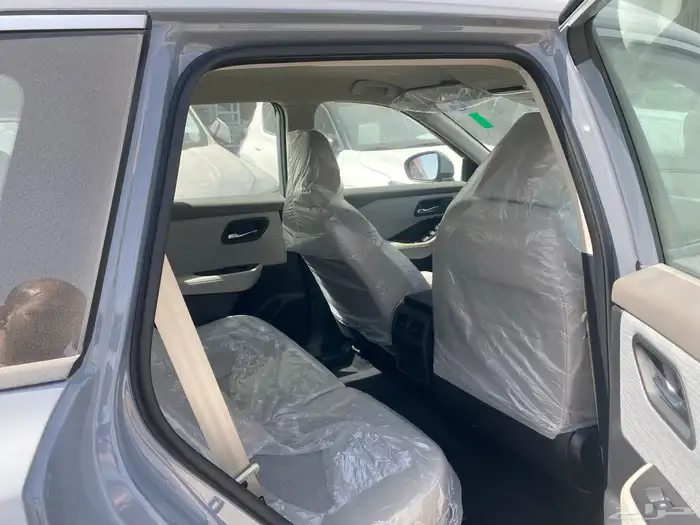 نيسان اكس تريل SV دبل 7 مقاعد سعودي 2025 6