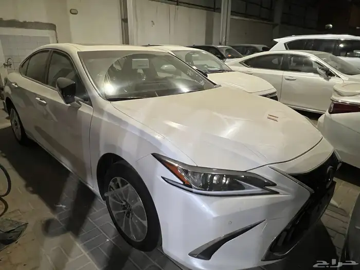 لكزس ES350 موديل 2025 جميع الالوان والفئات اقساط بنوك 19