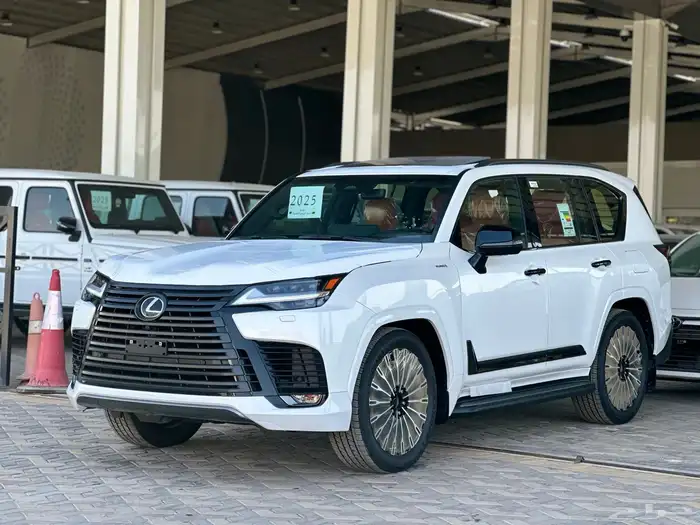 لكزس LX600 VIP فل بريمي 2025 1