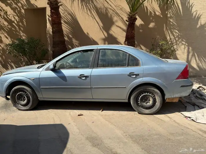 فورد مونديو 2004 بدون مكينة 0