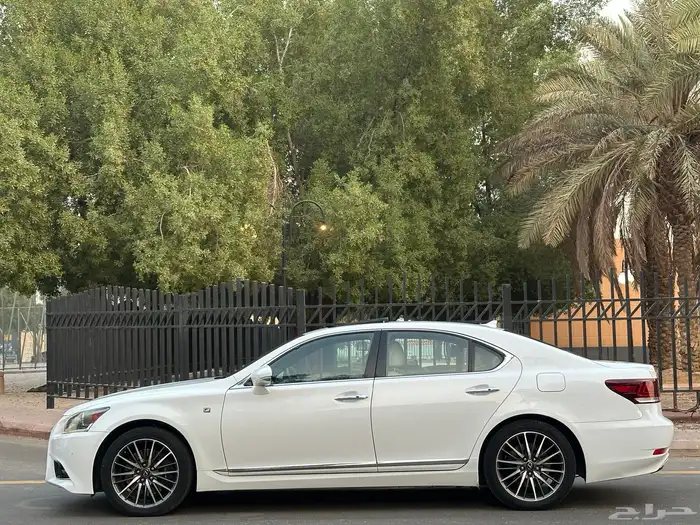 لكزس LS460 موديل 2013 سعودي اسبورت 6