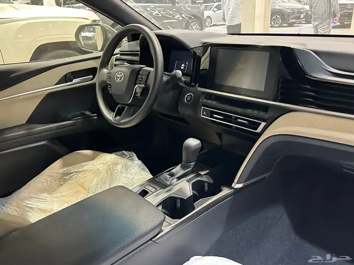 كامري 2025 سعودي اصفار E 14