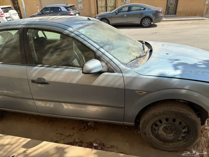 فورد مونديو 2004 بدون مكينة 3
