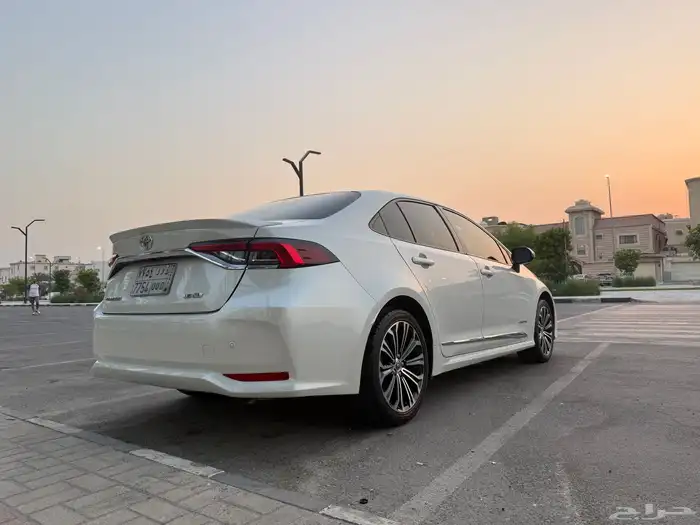 للبيع كورولا وكاااله 1
