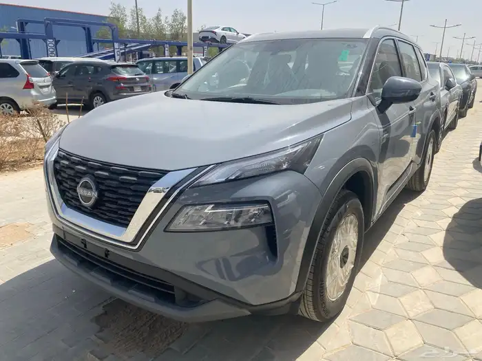 نيسان اكس تريل SV دبل 7 مقاعد سعودي 2025 2