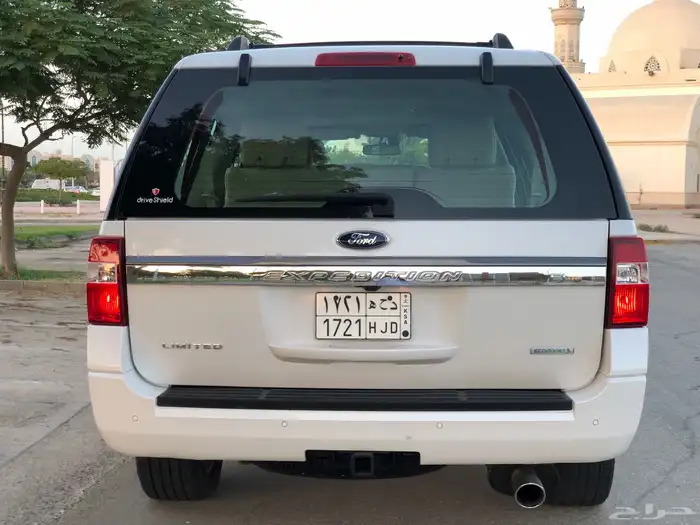 اكسبديشن 2016 ليمتد فل كامل دبل4x4 طويل ممشي قليل مخزن 6