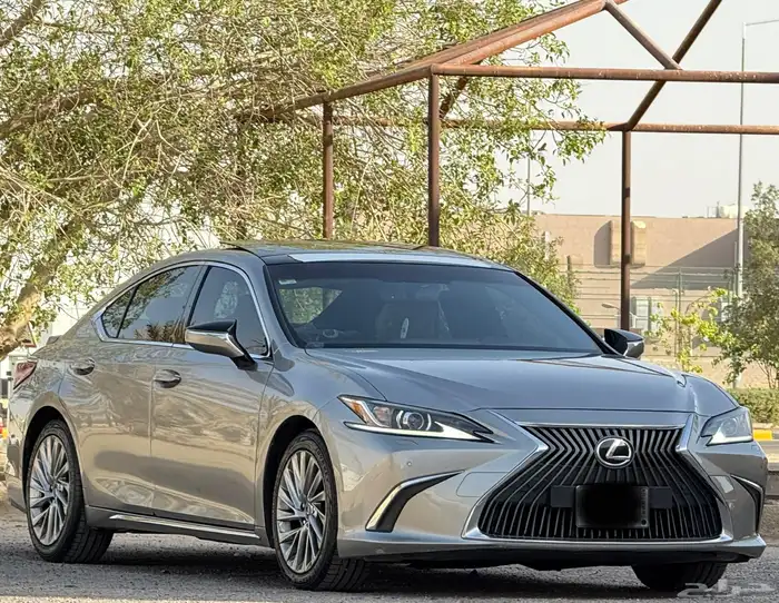 لكزس ES350 2020 CC (سعودي) 2