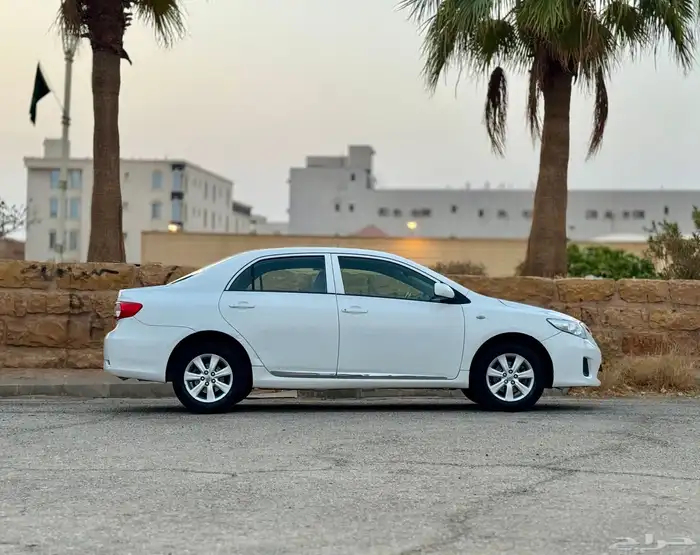 للبيع كورلا 2012 (XLI 1.6) نص فل ((نظيفة)) 14