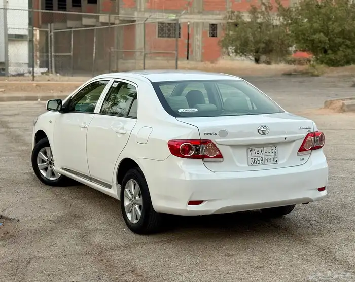 للبيع كورلا 2012 (XLI 1.6) نص فل ((نظيفة)) 22