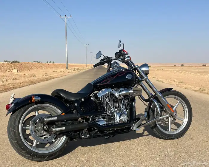 هارلي سوفتيل روكر سي   Harley softail rocker c 1