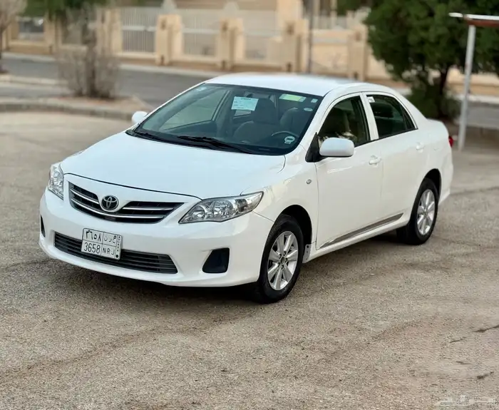 للبيع كورلا 2012 (XLI 1.6) نص فل ((نظيفة)) 4