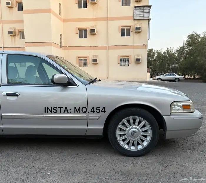 فورد ماركيز 2010 سعودي مخزن 4