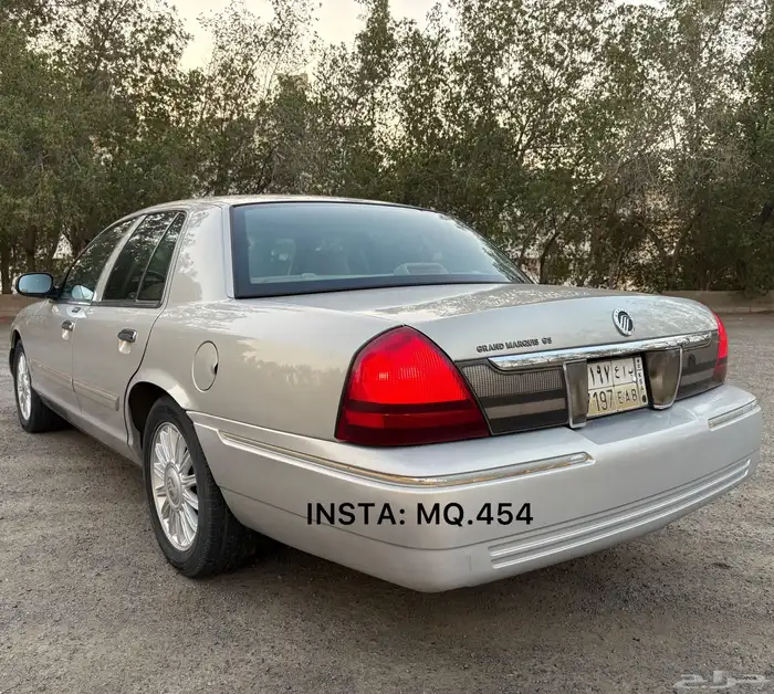 فورد ماركيز 2010 سعودي مخزن 8