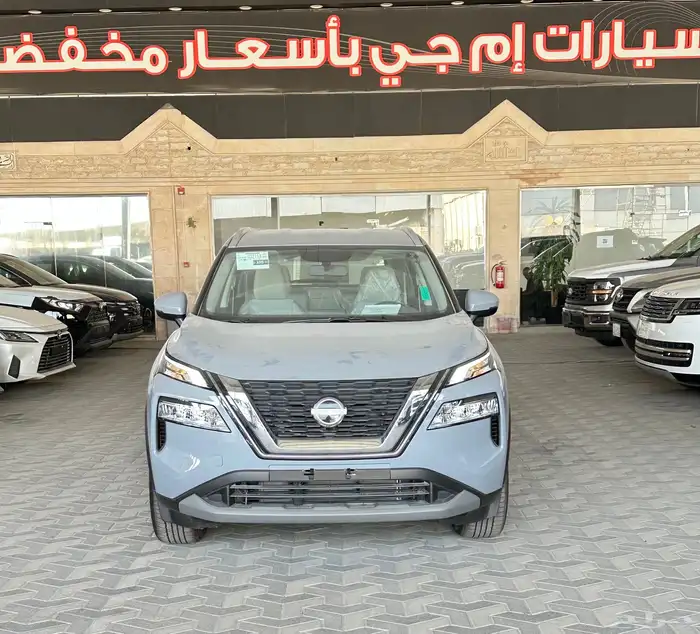 نيسان اكس تريل 7 مقاعد دبل 2025 6