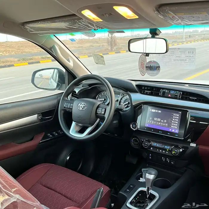 تويوتا هايلوكس غمارتين بنزين S-GLX فل كامل بنزين 2