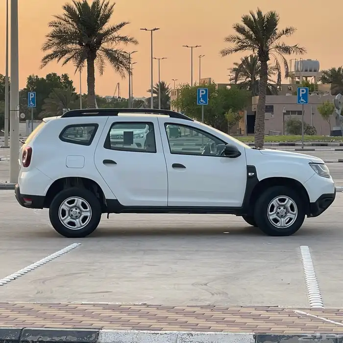 رينو داستر 2020 10