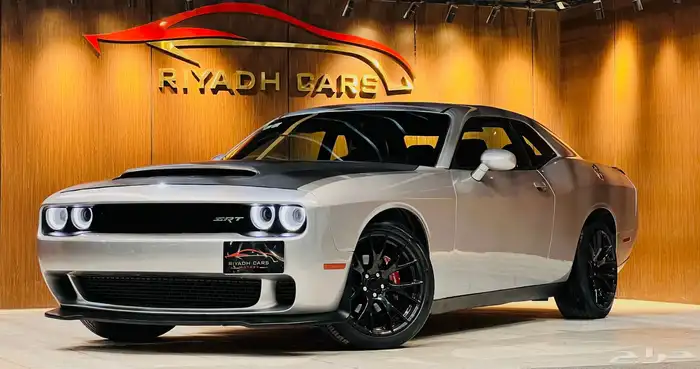 دودج تشالنجر 2015 V6 ( بحاله ممتازه) 2
