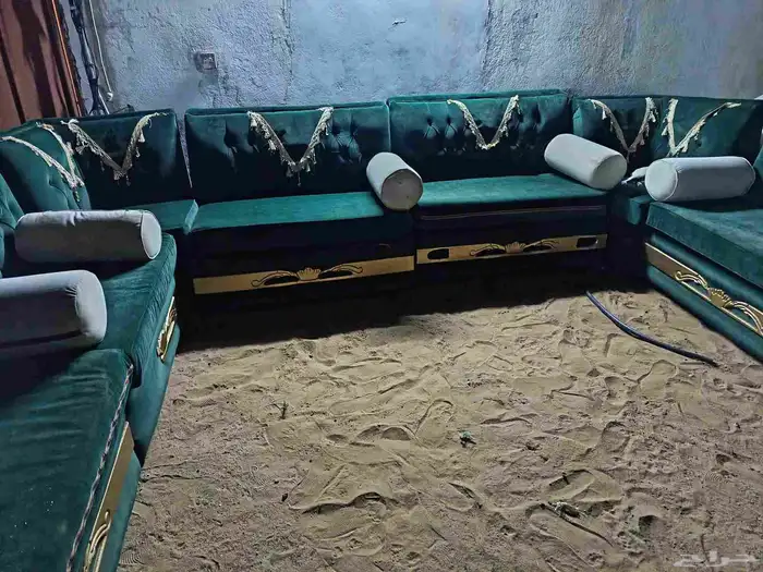 كنب نظيف للبيع 0