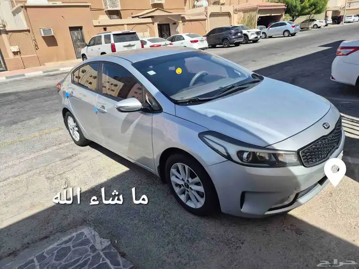 كيا سيراتو 2017 نص فل استخدام راقي جدا ممشى قليل 0