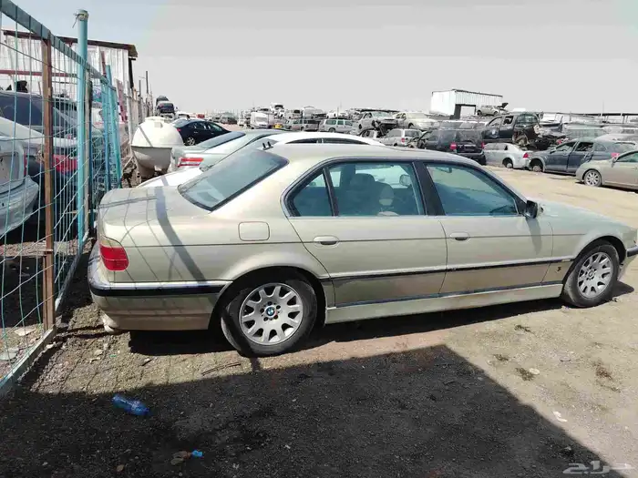 تشليح سيارات مرسيدس بي ام 2