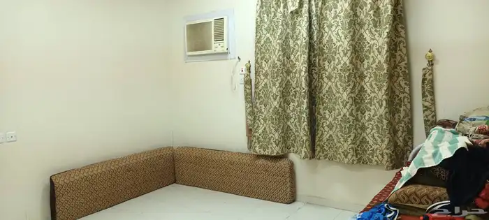 دور بحوش مبلط ومسبح للبيع أو للإيجار في الكدرة مقابل الباخرة 32