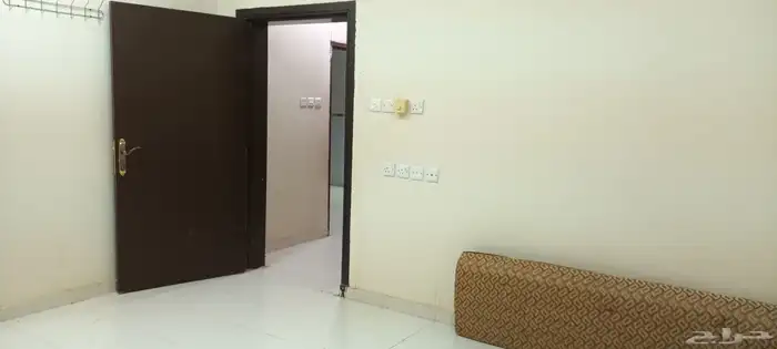 دور بحوش مبلط ومسبح للبيع أو للإيجار في الكدرة مقابل الباخرة 31