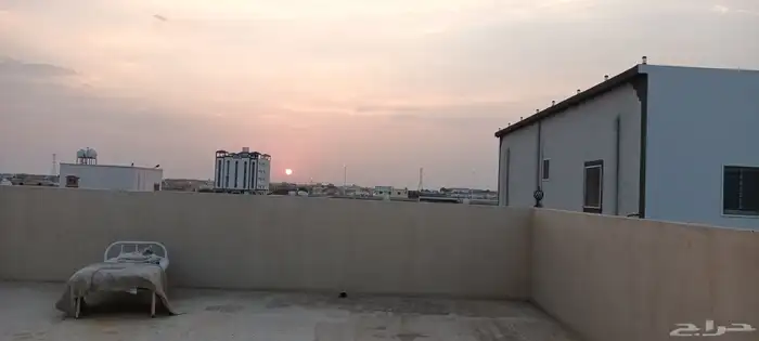 دور بحوش مبلط ومسبح للبيع أو للإيجار في الكدرة مقابل الباخرة 44