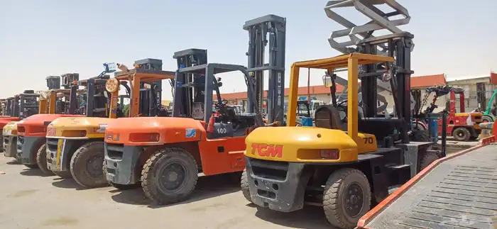 كرينات رفعات شوكيه للايجار كرين ونش فركلفت للايجار 3