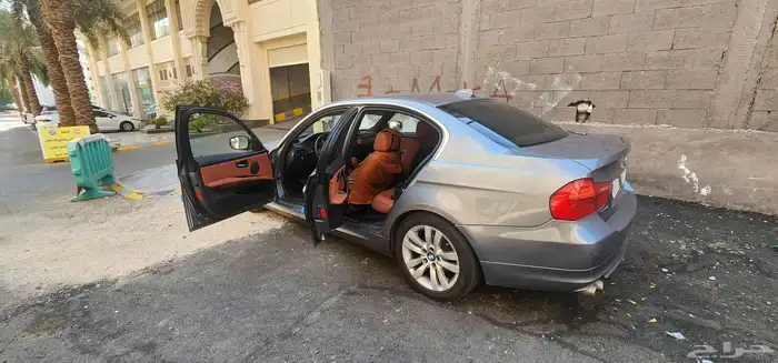 بي ام دبليو 325 8