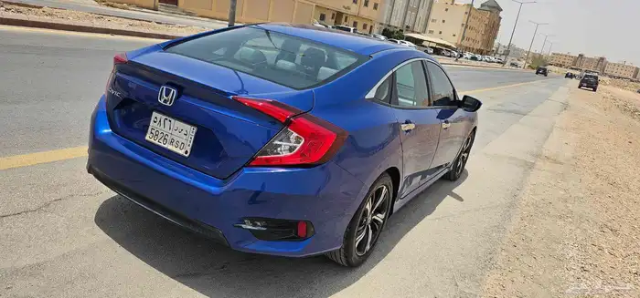 هوندا سيفيك Honda Civic 2018 5