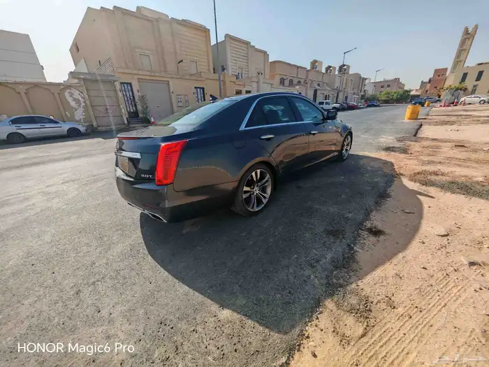 كاديلاك CTS 2014 3