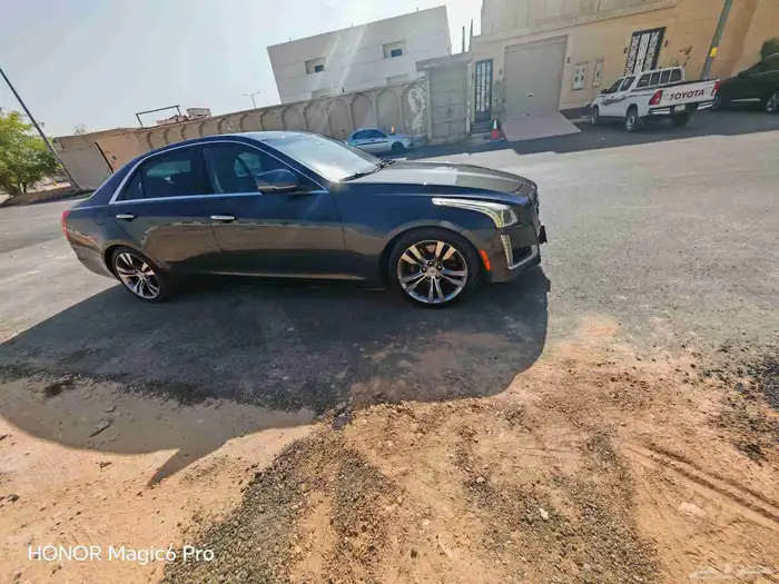 كاديلاك CTS 2014 5