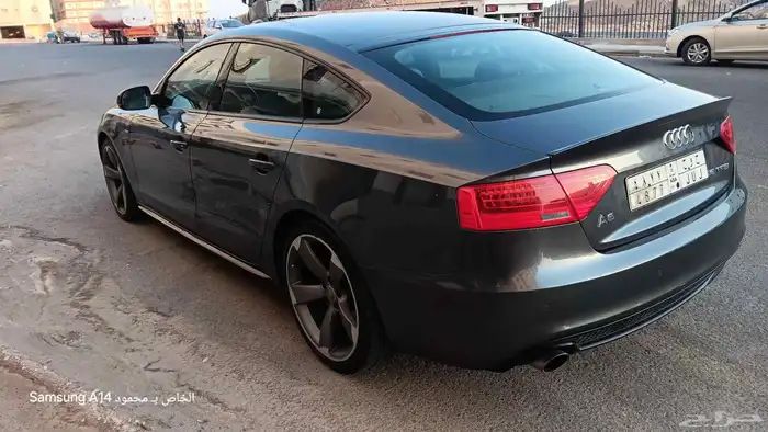 للبيع اودي A5 9
