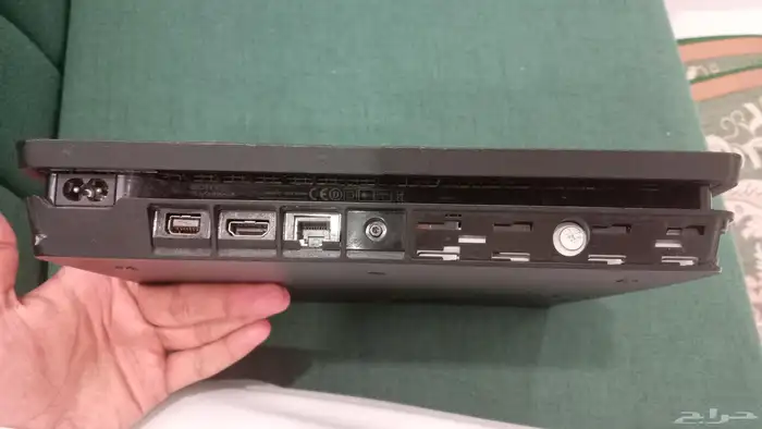 Playstaiton4 slim 512g كامل التفاصيل داخل الاعلان 4
