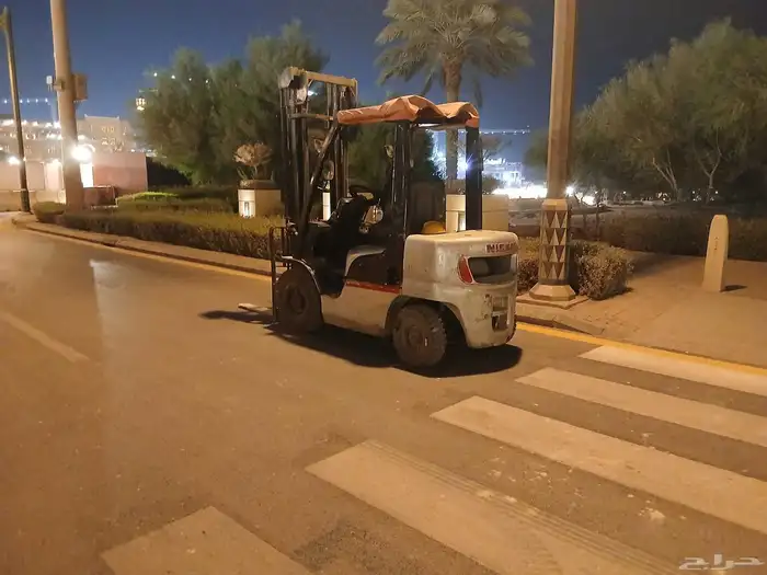 رافعه شوكيه للايجار 0