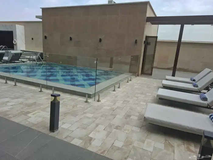 زجاج سكريت المنيوم 4