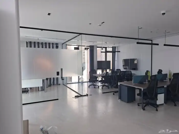 زجاج سكريت المنيوم 9