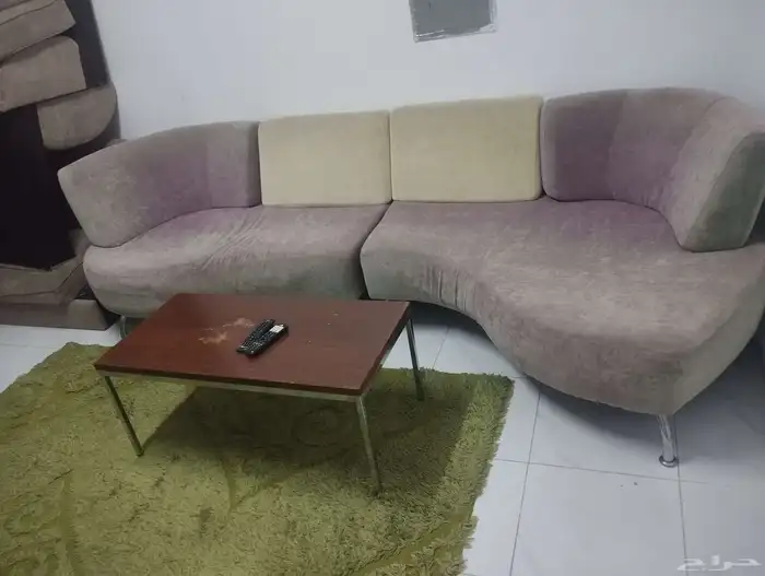 مجلس مودرن عبارة عن كنبتين 0