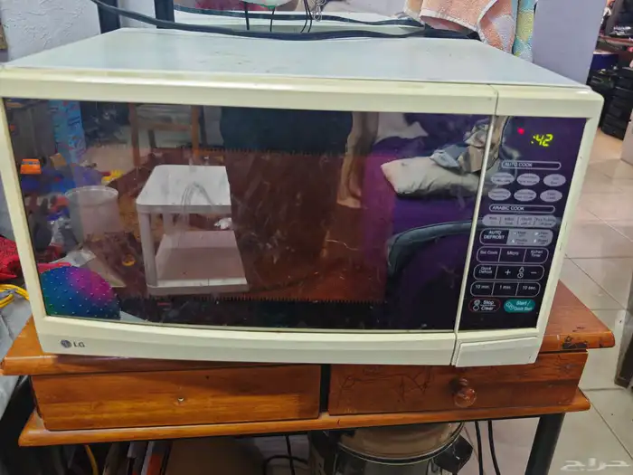 مايكرويف ال جي LG 110 v يعمل بشكل جيد 0